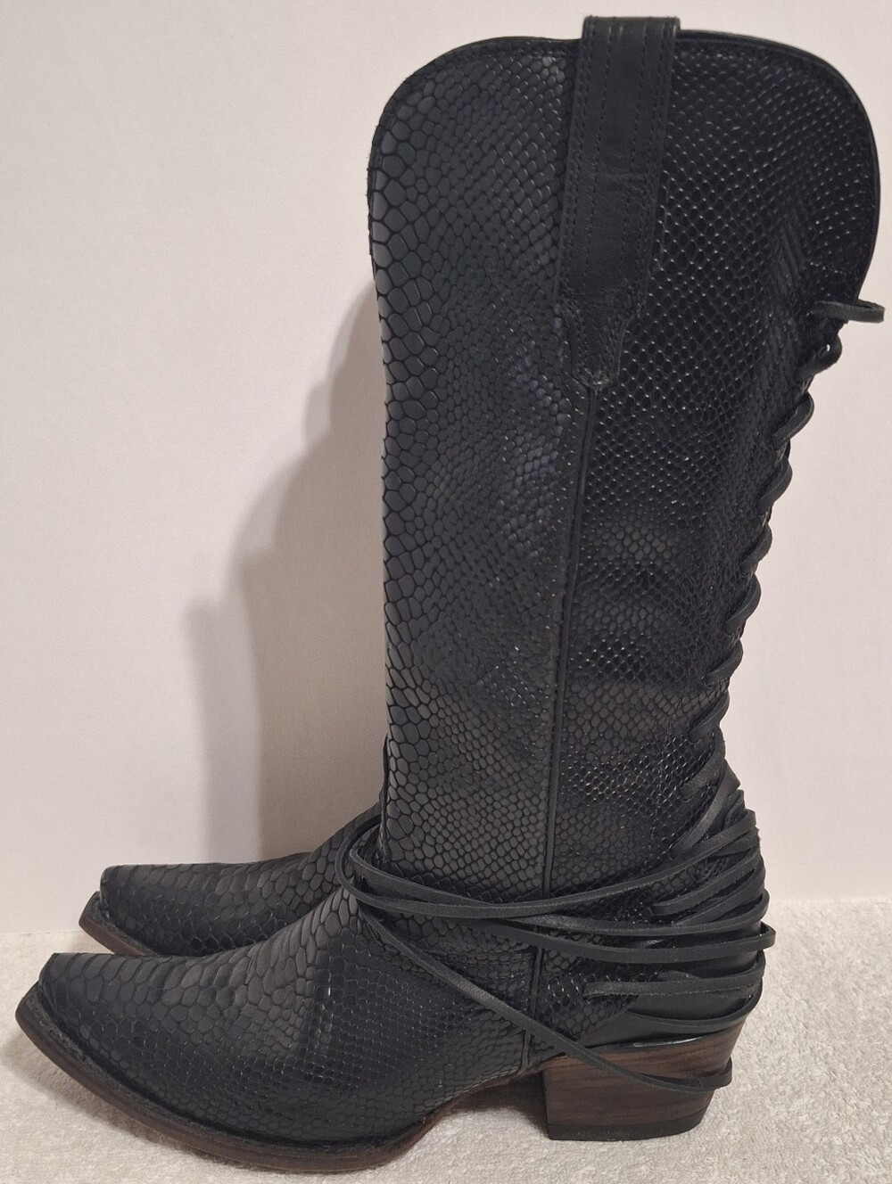 Freebird Wardon Black Leather Snakeskin Print Back-Lacing Boots Women's Size 11 - Picture 2 of 14